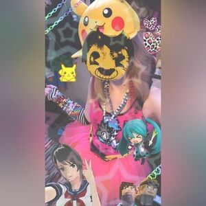 Meet your Posher, Trinitee